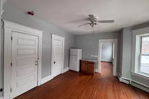 495 Appleton St, Holyoke, MA 01040 - Photo 9