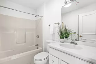 7 Wainwright Rd, Winchester, MA 01890 - Photo 25