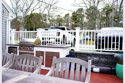 54 Melbourne Rd, Barnstable, MA 02601 - Photo 3