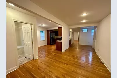 182-184 Cabot St #182, Newton, MA 02458 - Photo 7