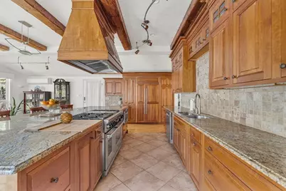 39 Kings Grant Rd, Weston, MA 02493 - Photo 15