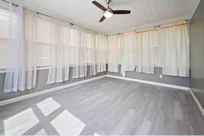 34 Bouchard Ave, Dracut, MA 01826 - Photo 3