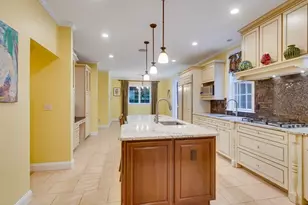 14 Nassau Dr, Winchester, MA 01890 - Photo 11