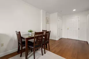65 Chelsea St, Boston, MA 02129 - Photo 5