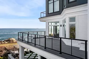 35 Littles Point Rd, Swampscott, MA 01907 - Photo 3