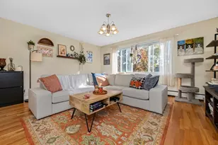 71 Oxford Ave, Cambridge, MA 02138 - Photo 3