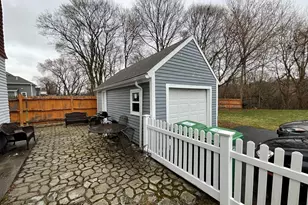 79 Boynton St, Clinton, MA 01510 - Photo 3