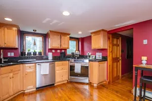 8 Old Fisher Ln, Walpole, MA 02081 - Photo 9