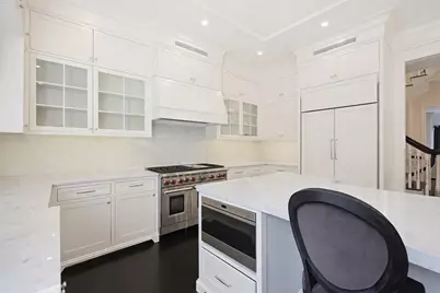 212 Commonwealth Avenue #1, Boston, MA 02116 - Photo 5