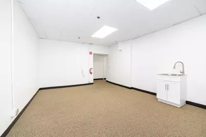 400 Grove Street #6, Worcester, MA 01605 - Photo 17