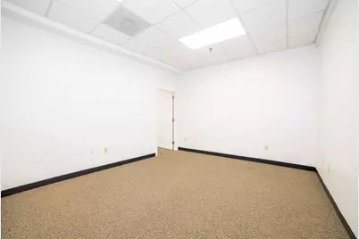 400 Grove Street #6, Worcester, MA 01605 - Photo 9