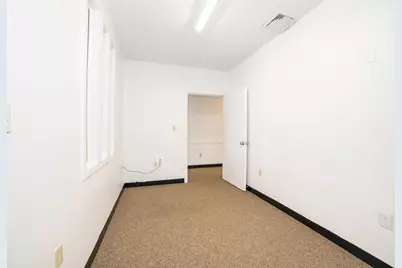400 Grove Street #6, Worcester, MA 01605 - Photo 7