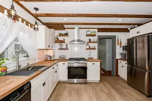 586-A Front St, Marion, MA 02738 - Photo 11