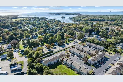 704 Ocean Meadows #704, Fairhaven, MA 02719 - Photo 3