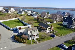 3 Skytop Rd, Ipswich, MA 01938 - Photo 1