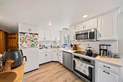 95 Oriole Rd #95, Stoughton, MA 02072 - Photo 3