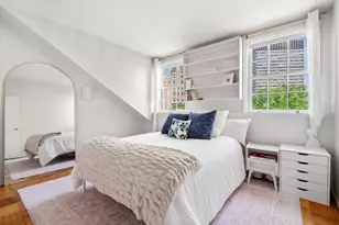 17 Bowdoin St, Boston, MA 02114 - Photo 5