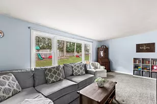 17 Ralph Rd, Raynham, MA 02767 - Photo 19