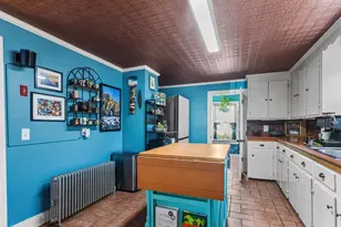 21 Cottage St, Medway, MA 02053 - Photo 11