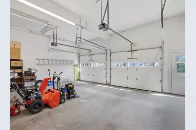 130 Gorham St, Lowell, MA 01852 - Photo 9