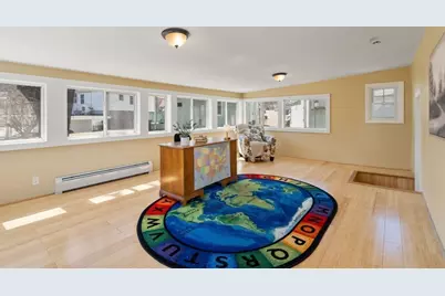 242 Everett Street, Southbridge, MA 01550 - Photo 11