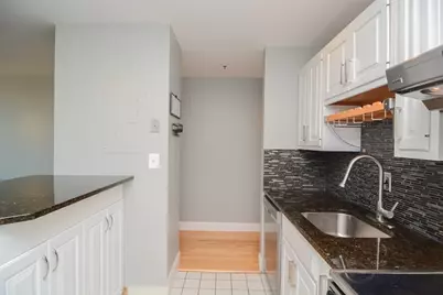 350 Revere Beach Blvd #8S, Revere, MA 02151 - Photo 7