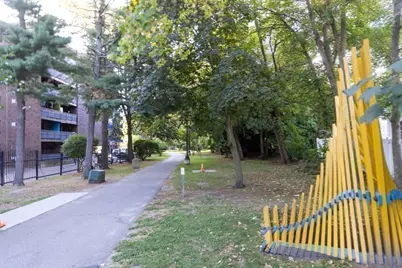 32 Whites Ave #D33, Watertown, MA 02472 - Photo 21