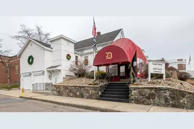 11 Linden Street, Reading, MA 01867 - Photo 1