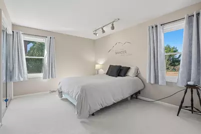 1 South St, Upton, MA 01568 - Photo 9