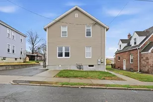 38 Prospect St, Ludlow, MA 01056 - Photo 5