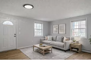 9 Packard St, Lawrence, MA 01843 - Photo 13