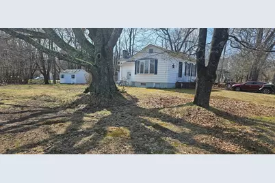 492.5 Tremont St, Taunton, MA 02780 - Photo 7