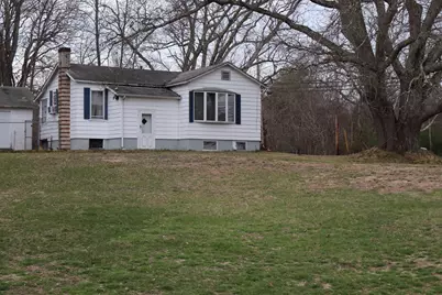 492.5 Tremont St, Taunton, MA 02780 - Photo 3