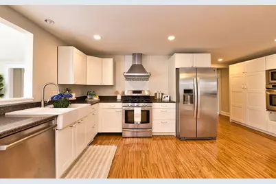 86 Shipyard Ln, Dartmouth, MA 02748 - Photo 25