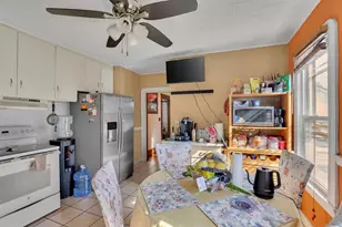 78 Governor St, Springfield, MA 01104 - Photo 9