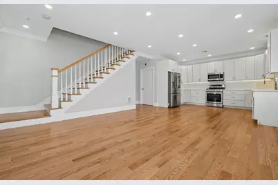 140 Main St #B, Upton, MA 01568 - Photo 3