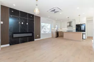 26 Central Ave, Malden, MA 02148 - Photo 3