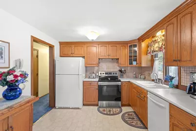 43 Locust Street, Bellingham, MA 02019 - Photo 9