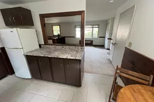 12 Saran Ave, Bedford, MA 01730 - Photo 5