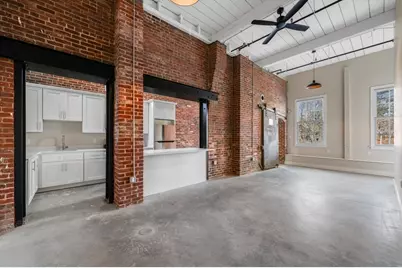 34 Tremaine St #2, Leominster, MA 01453 - Photo 1