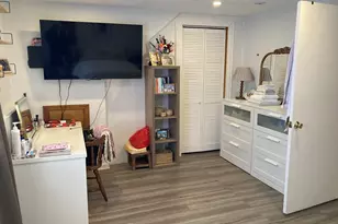 25 Cleveland St, Revere, MA 02151 - Photo 9