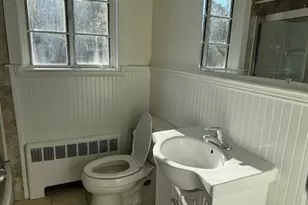 11 Ashmont Rd, Wellesley, MA 02481 - Photo 9