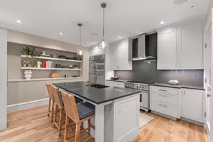 82 Mt Vernon St, Boston, MA 02108 - Photo 3