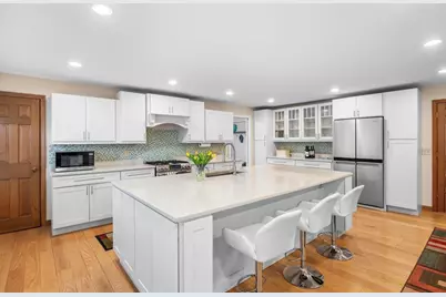 17 Garfield Street, Marblehead, MA 01945 - Photo 11