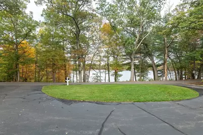 47 Lakeview Ave, Natick, MA 01760 - Photo 27