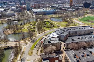 51 Park Dr, Boston, MA 02215 - Photo 11