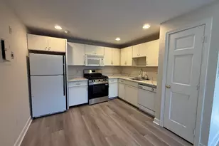 8 Kenmar Dr, Billerica, MA 01821 - Photo 3