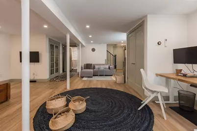 11 Eugenia Rd, Boston, MA 02131 - Photo 29