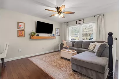 130 Sheryl Drive, Northbridge, MA 01588 - Photo 7