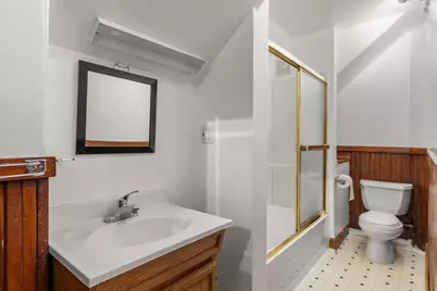 370R Grove #REAR, Boston, MA 02132 - Photo 15